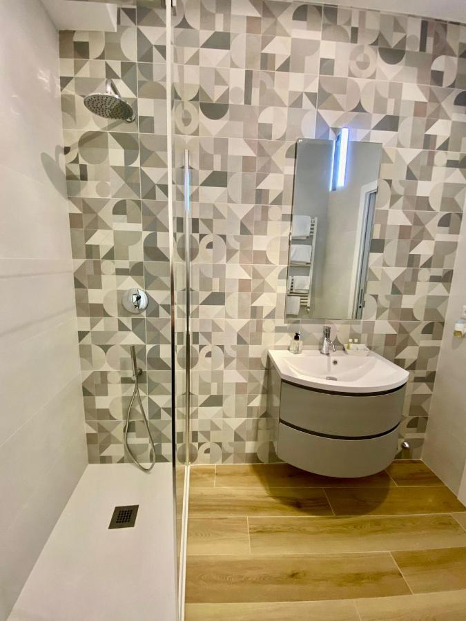 Large Double or Twin Room